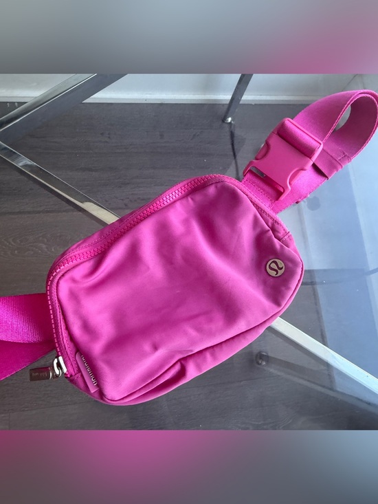 lululemon athletica Handbags - Lululemon Sonic Pink Belt Bag